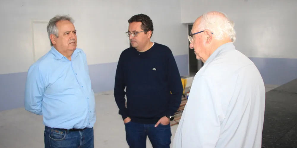 Matilvani Moreira, Ricardo Cardoso Filho e Reinaldo Cardoso estiveram reunidos no local