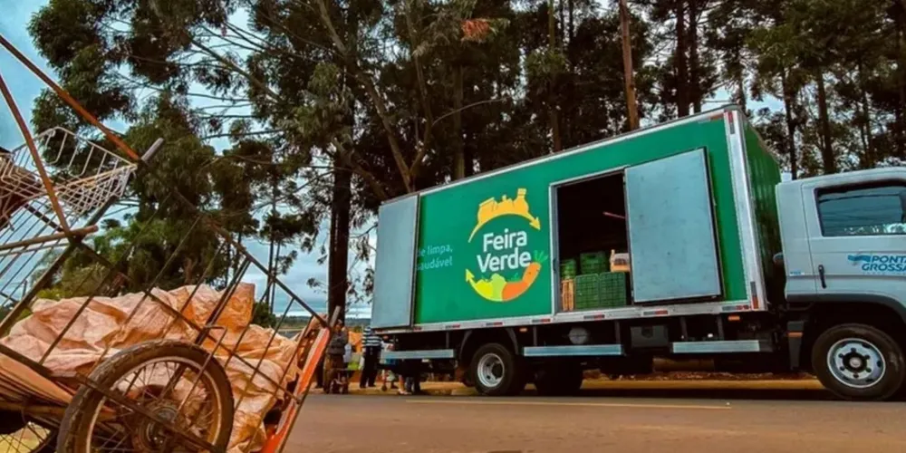 Equipes do Feira Verde estarão trocando recicláveis por frutas, verduras e legumes