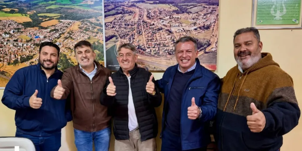 Lideranças estiveram reunidas no gabinete da Prefeitura Municipal de Ventania