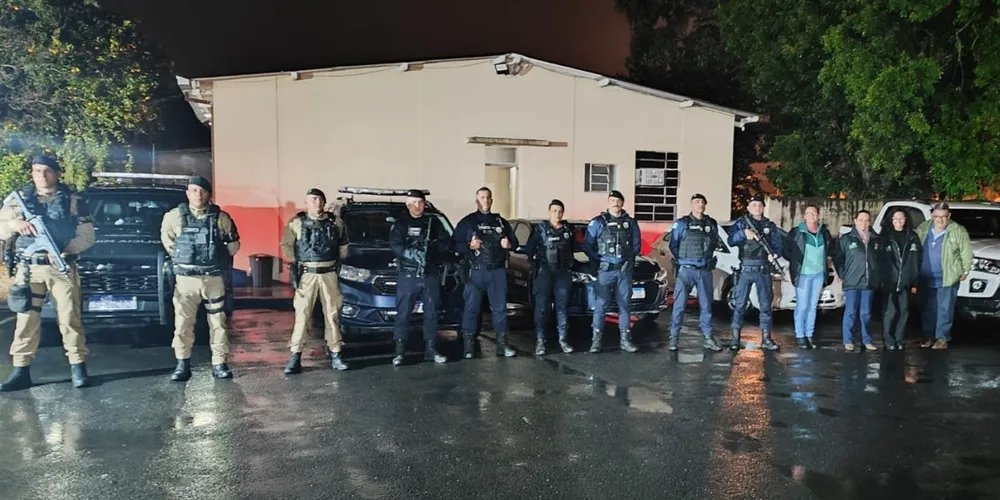 Ao longo da operação, oito pessoas foram abordadas