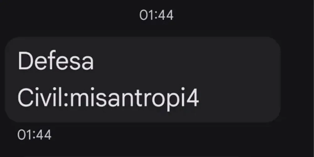 Mensagem enviada a celular de moradores da cidade de São Paulo após alerta falso de "misantropi4"