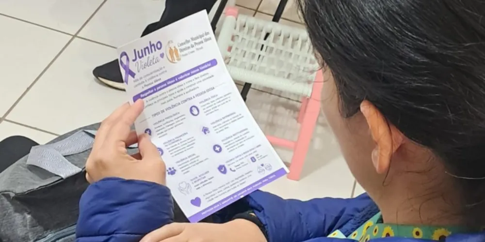 Atividades socioeducativas em alusão ao Junho Violeta, campanha de conscientização e combate à violência contra a pessoa idosa