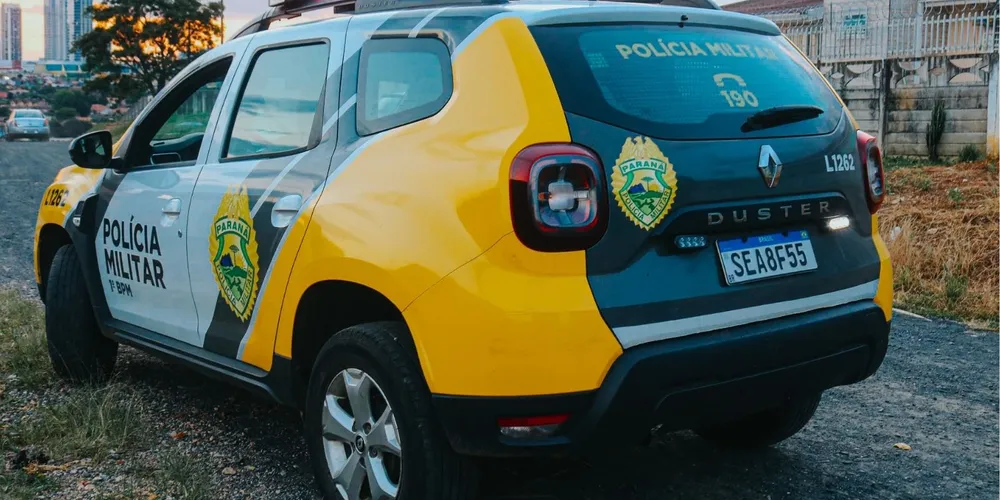 O homem e as vítimas foram encaminhados à Delegacia da Polícia Civil
