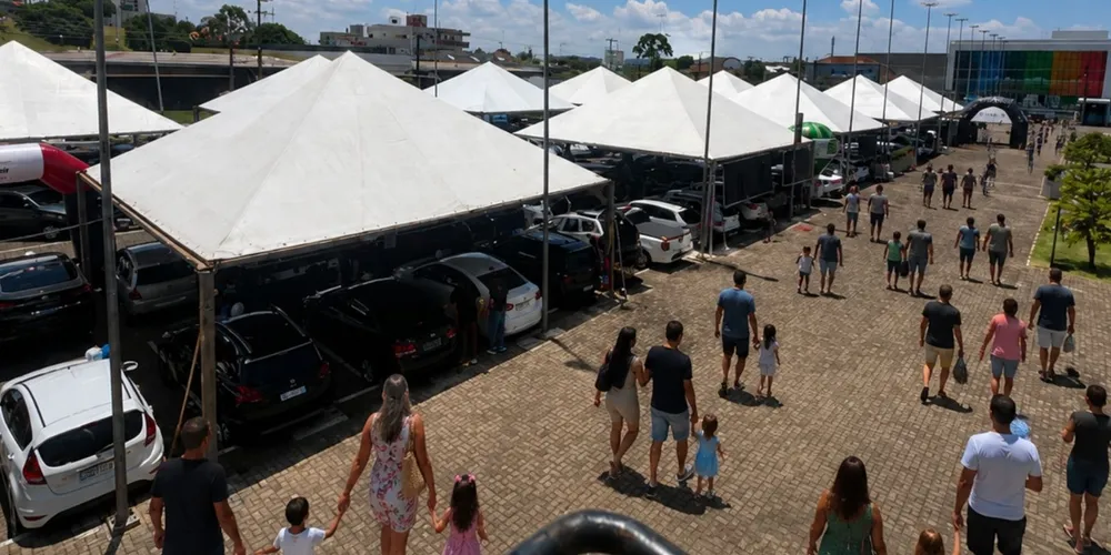 Evento acontecerá no estacionamento da Biblioteca Municipal