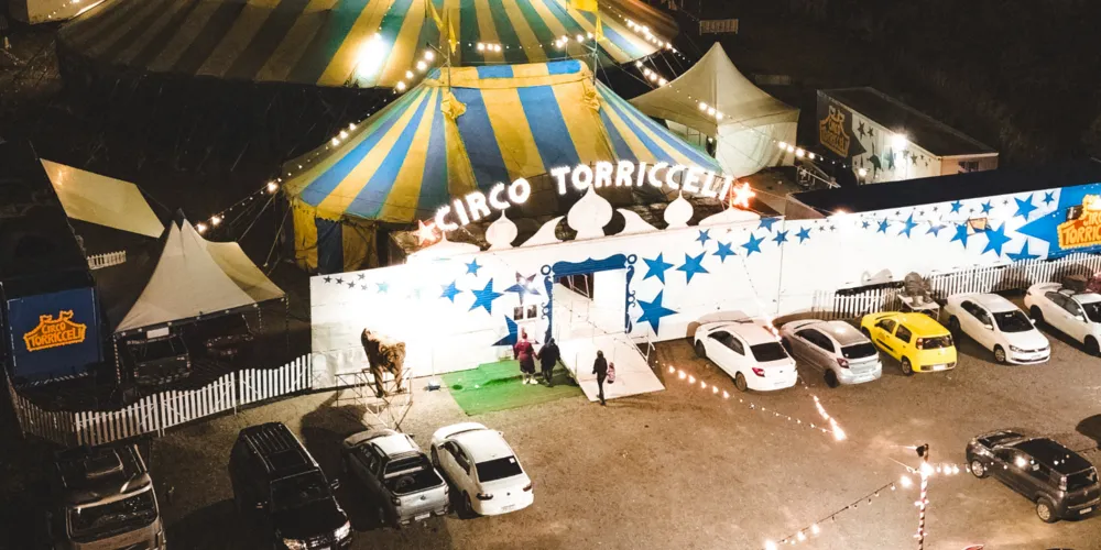 Instalado na Avenida Visconde de Taunay, próximo ao Shopping Plaza Campos Gerais, a estreia acontece nesta sexta-feira (26), às 20h