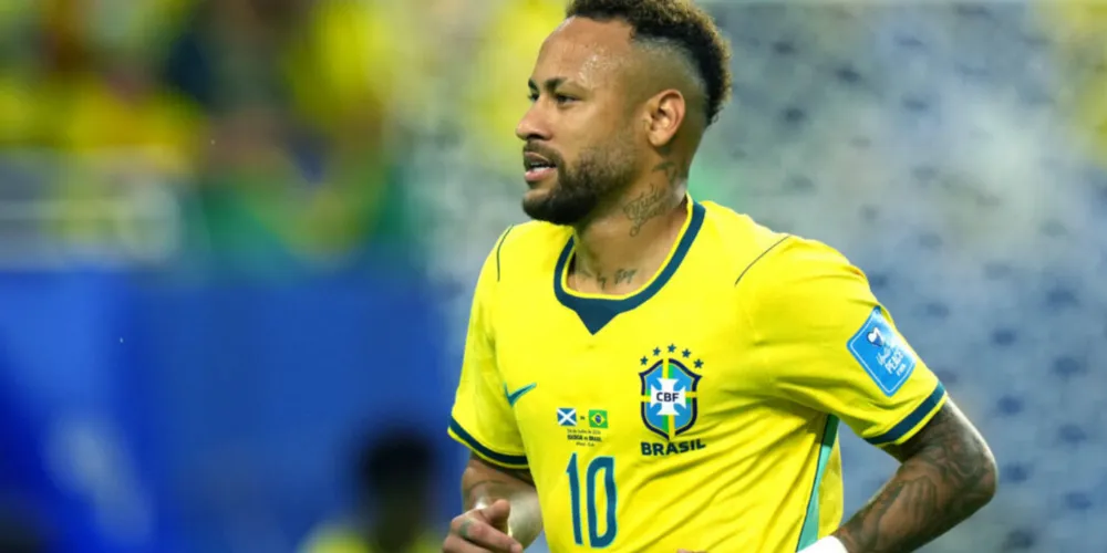 Neymar Jr. em ação contra a Escócia