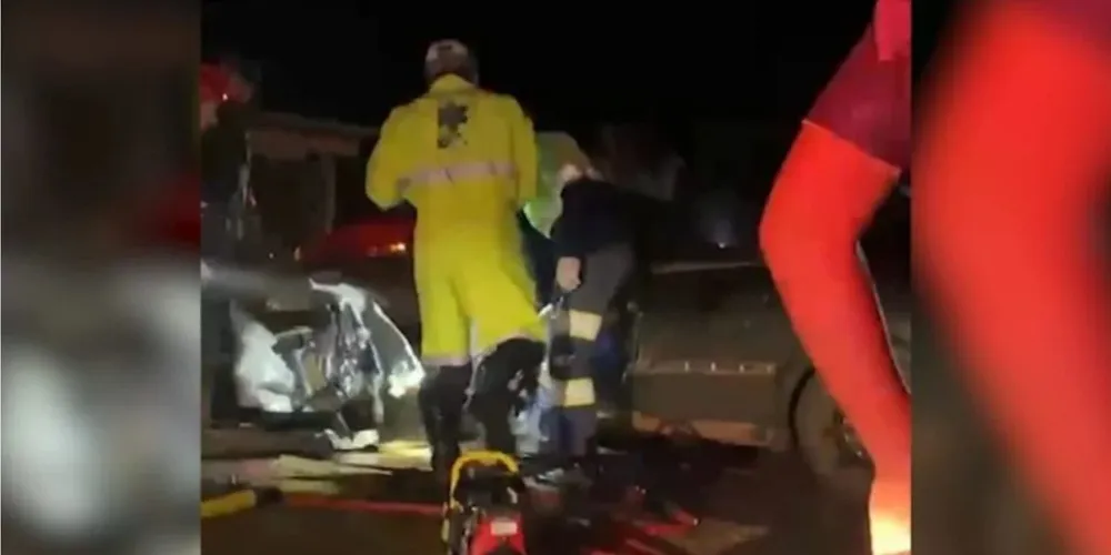 As três pessoas que morreram no grave acidente na BR-277 não tiveram identidades reveladas
