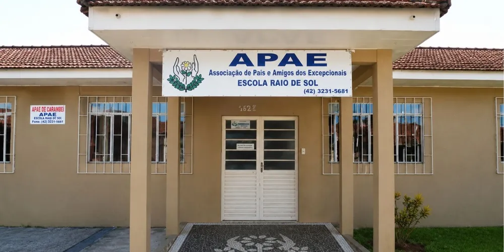 Os ingressos custam R$ 85 por pessoa e já estão à venda diretamente na APAE de Carambeí