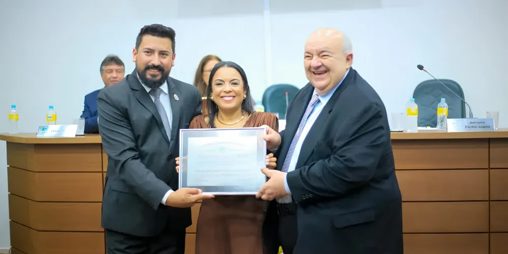 Homenagem foi entregue na última segunda-feira (29)