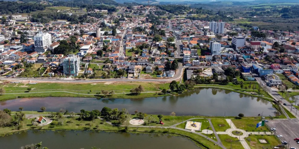 Foto aérea do município de Castro