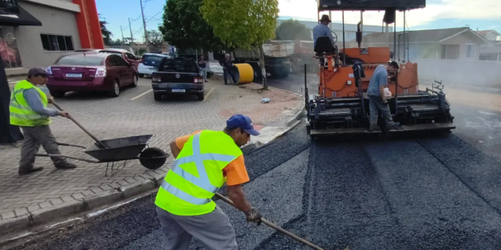 Ao todo, a obra contempla cerca de 1.150 metros de pavimentação
