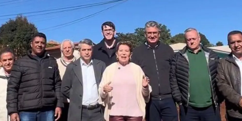 Prefeita Elizabeth visita Vila Mezzomo