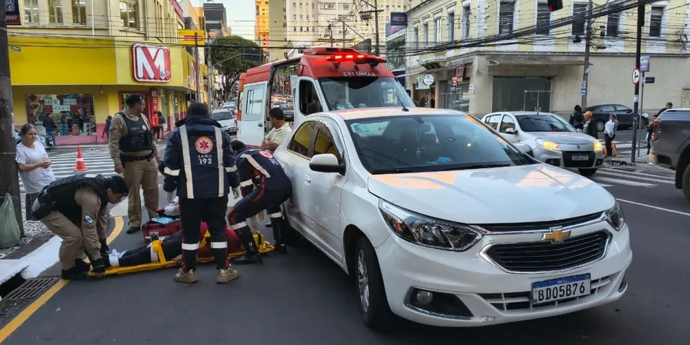 Atendimento do SAMU no Centro de Ponta Grossa