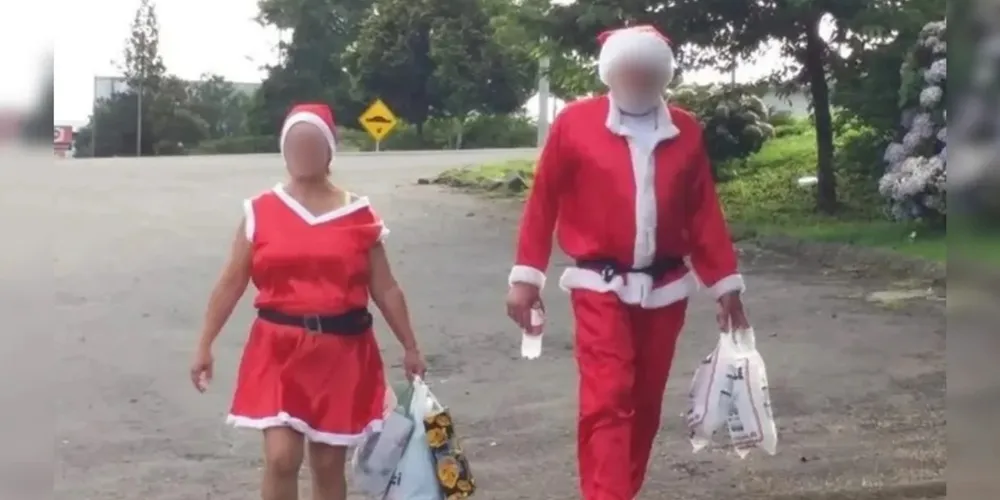 "Mamãe Noel" e "Papai Noel" de Santa Catarina
