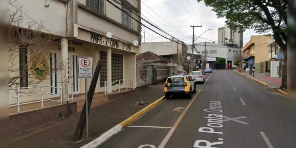 A ocorrência ocorreu na Rua Ponta Grossa