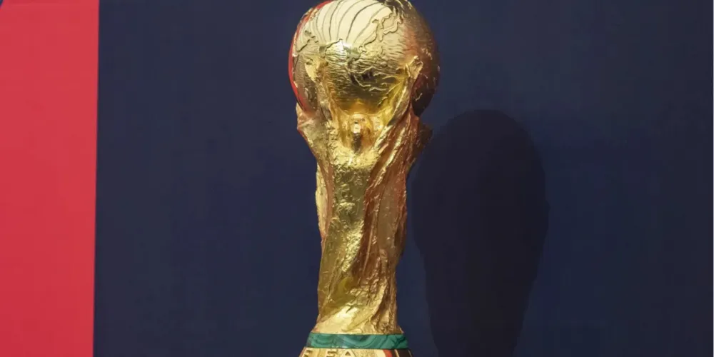 Equipes estão em busca da conquista da taça da Copa do Mundo