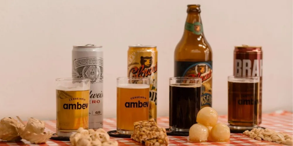 As cervejas são inspiradas em sabores juninos como a mandioca, torresmo e pipoca