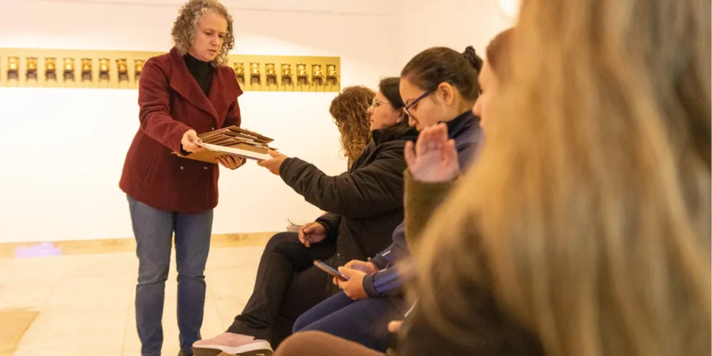 Na ocasião, foram desenvolvidas atividades de formação e uma oficina cultural na Galeria de Arte da Proex