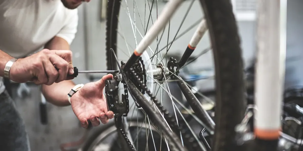 Montador de bicicletas