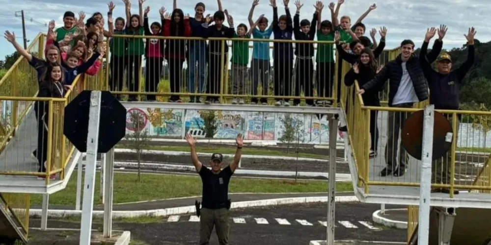 Diversão, solidariedade e aprendizado marcaram visita à entidade ponta-grossense
