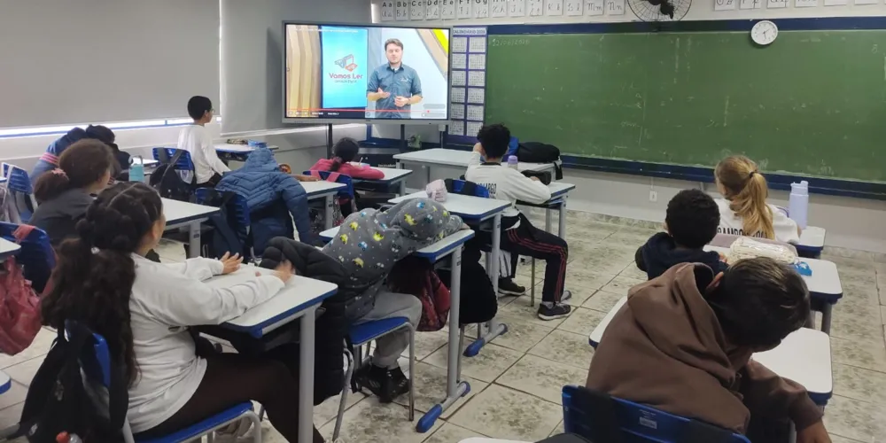 Conteúdo audiovisual foi base para posterior trabalho com os alunos dentro e fora da sala de aula