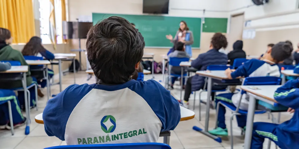 Avaliação auxilia no acompanhamento do rendimento dos estudantes e definição de práticas pedagógicas pelas escolas