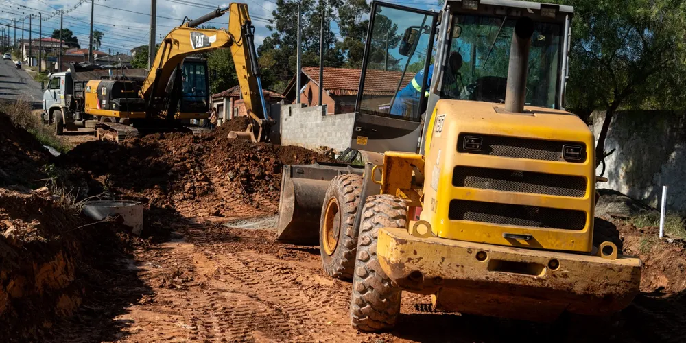 Com investimento de R$ 5,3 milhões, 14 ruas receberão asfalto novo em Ponta Grossa
