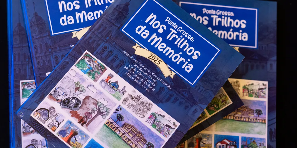 Cerimônia de lançamento do livro: Nos Trilhos da Memória