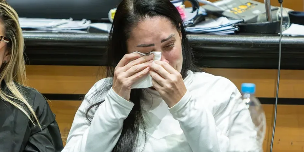 Os advogados de Monique sustentam que o perdão judicial concedido possui previsão no ordenamento jurídico brasileiro