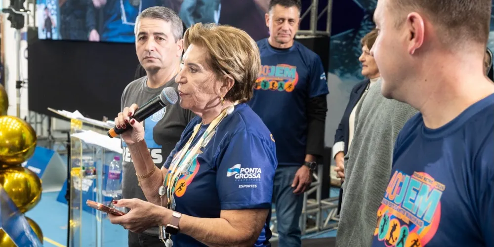 A abertura oficial contou com a presença da prefeita Elizabeth Schmidt e  do secretário municipal de Esportes, Paulo Malaquias