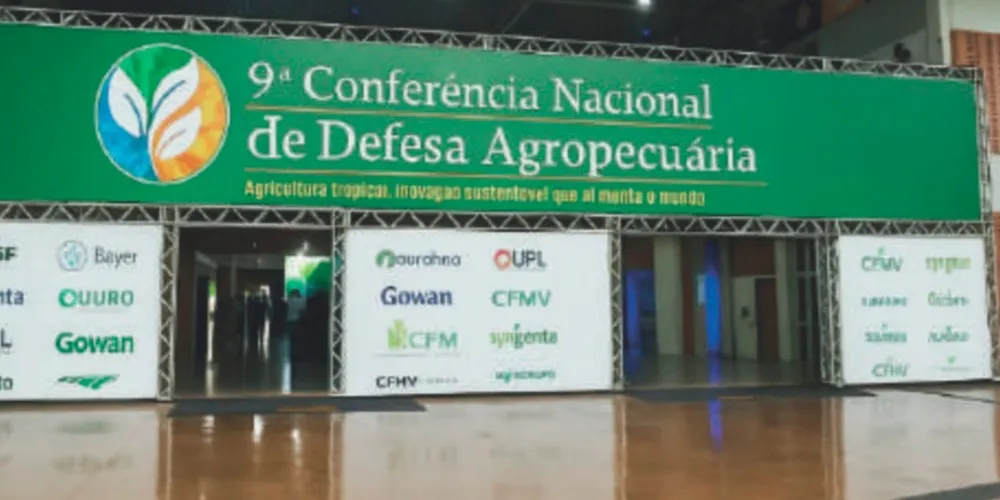 Comitiva de servidores da Adapar participa de debates estratégicos e compartilha inovações tecnológicas durante a 9ª CNDA em Cuiabá