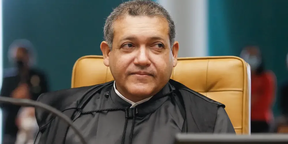 A ação foi protocolada em março deste ano e ainda não houve decisão do ministro