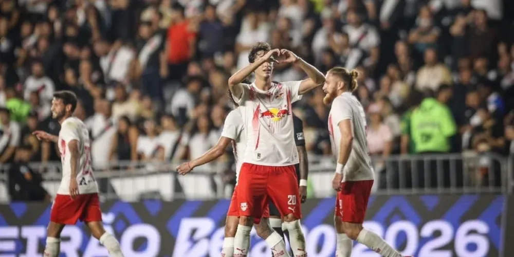 O Bragantino abriu o placar aos 45 minutos do 1º tempo