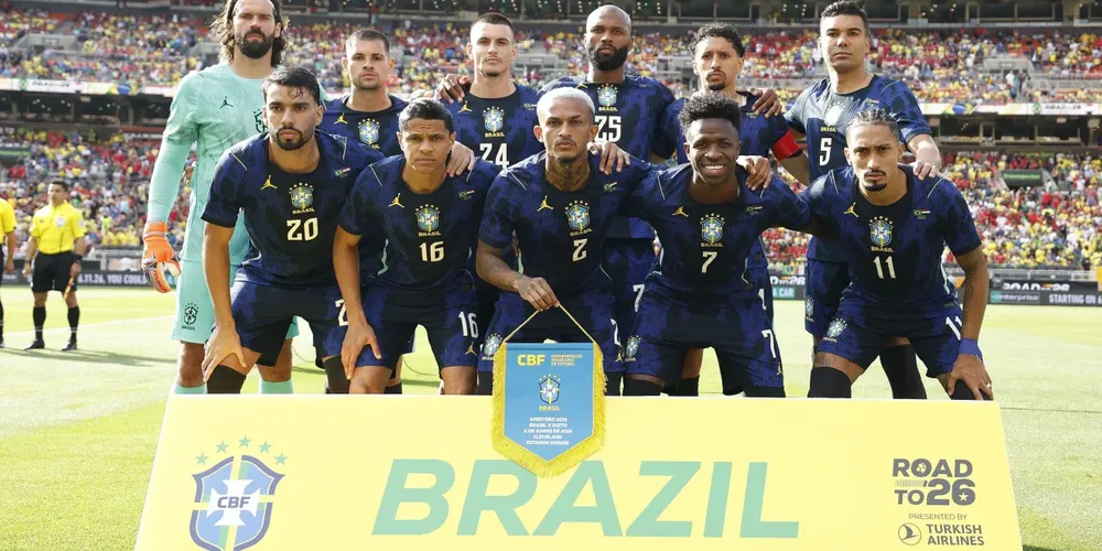 Titulares do Brasil contra o Egito