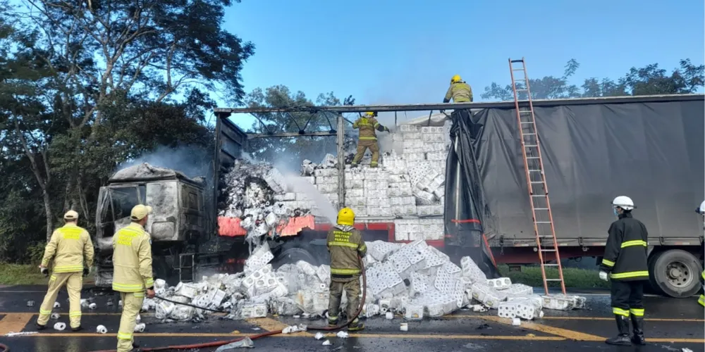 Incêndio ocorreu na tarde desta quarta