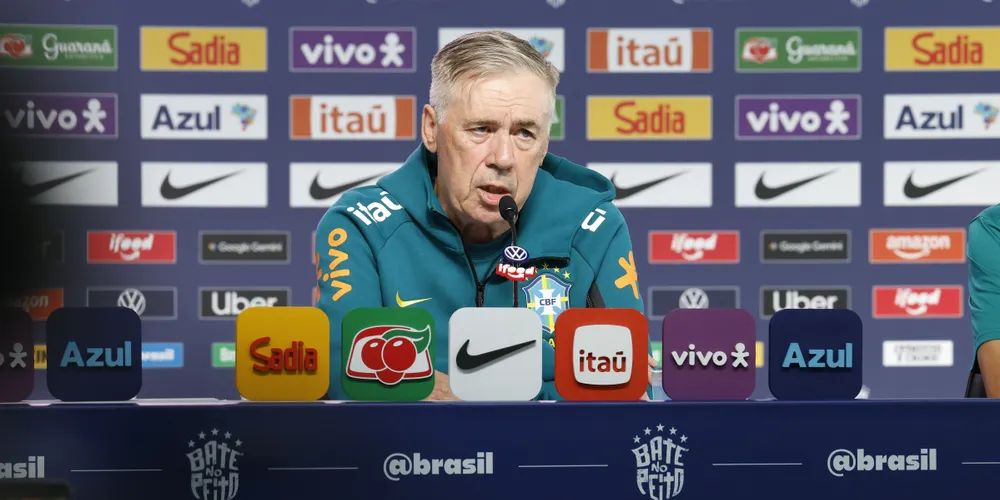 Carlo Ancelotti em coletiva da Seleção