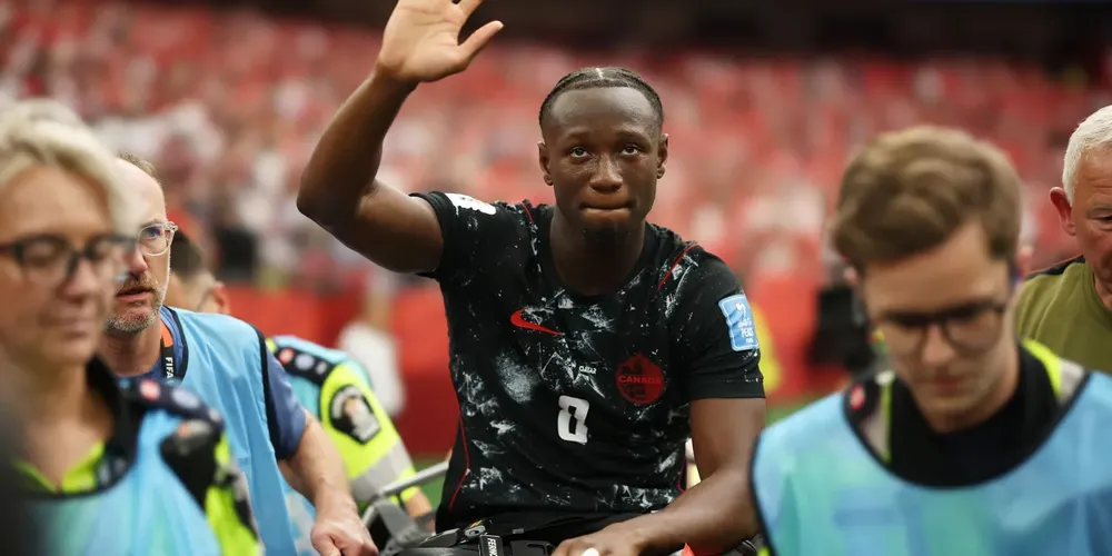 Koné após lesão em Canadá x Catar