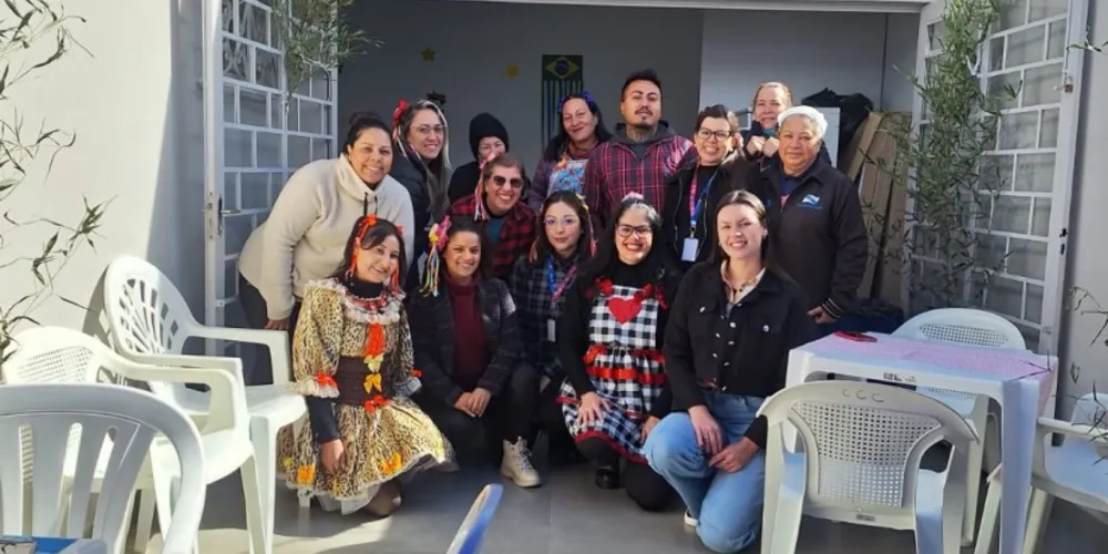 Momentos de afeto, memória e pertencimento marcaram as festividades juninas realizadas nos Centros de Referência de Assistência Social (CRAS) do município