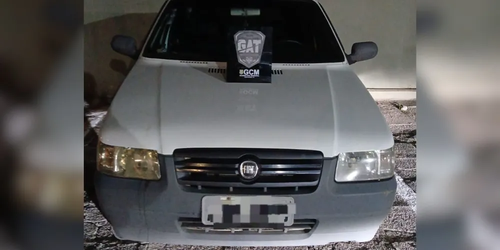 Veículo e condutor foram encaminhados à 13ª Subdivisão Policial
