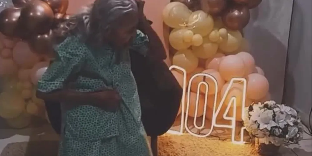 Idosa pernambucana viraliza ao dançar forró