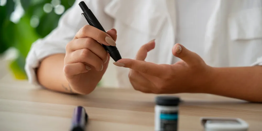 Diabetes gera mais de US$ 1 trilhão em gastos globais e segue cercado por desinformação