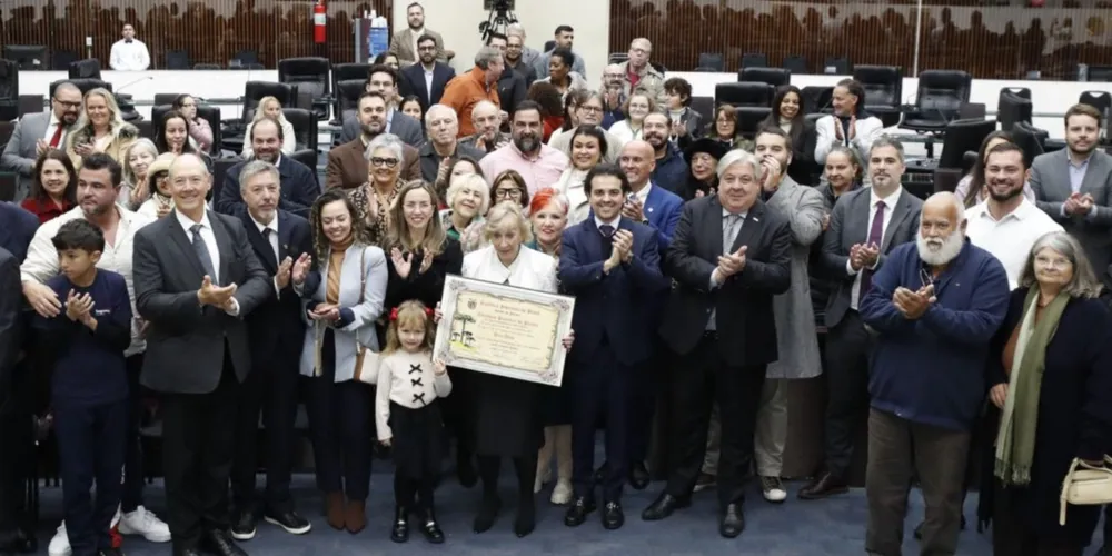 Dirce Alves diz que o reconhecimento reforça uma trajetória construída com dedicação ao longo de décadas