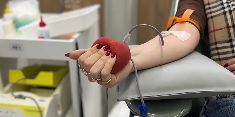 Para fazer a doação, é necessário ter entre 16 e 69 anos, pesar no mínimo 50 quilos e estar em boas condições de saúde