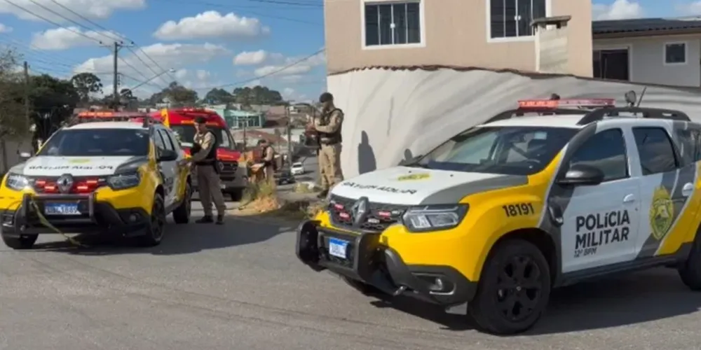 Dono de barbearia foi executado com 15 tiros de pistola na frente da namorada no bairro Cachoeira