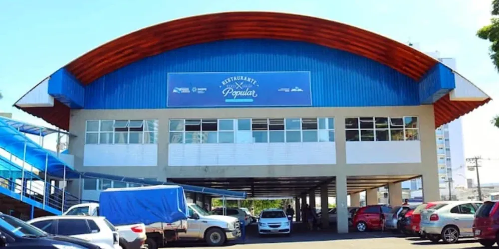 O Restaurante Popular de Ponta Grossa fica localizado na Rua Ermelino de Leão, 1125