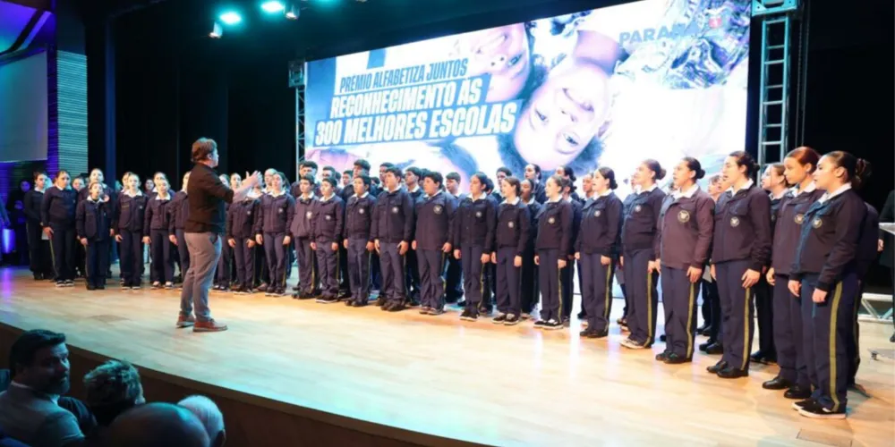 Escolas de 14 municípios da região foram premiadas