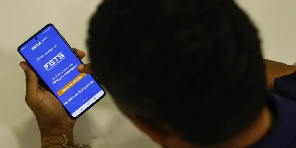 A nova opção agora permite usar até 20% do saldo do FGTS ou R$ 1 mil para quitar as dívidas renegociadas
