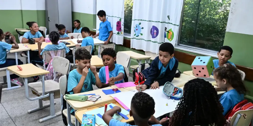 Pelas novas regras, o piso será atualizado todos os anos por ato do Ministério da Educação