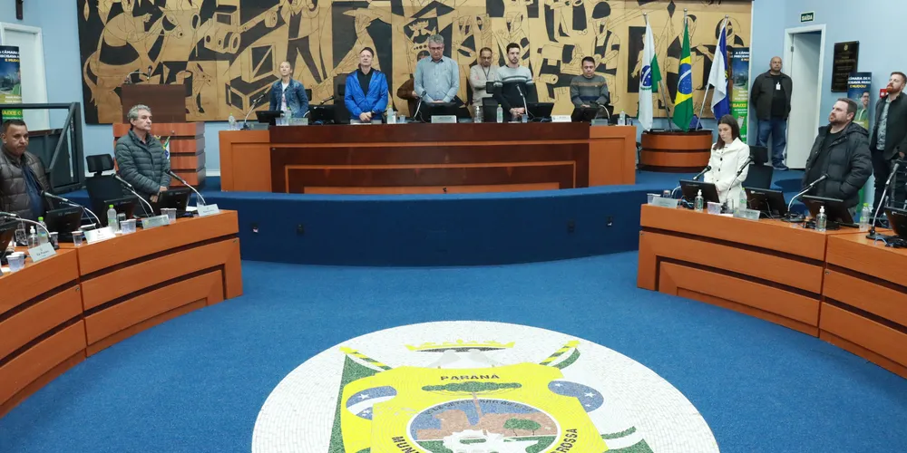 Texto vai voltar à pauta na sessão do dia 25, quando os vereadores retomam a discussão.