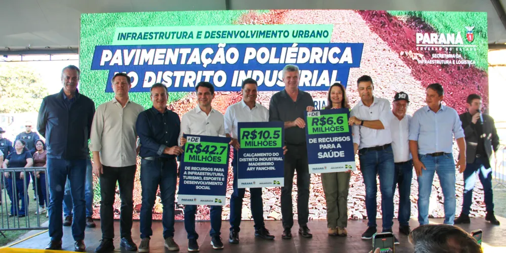 Evento de assinatura foi realizado nesta quinta-feira